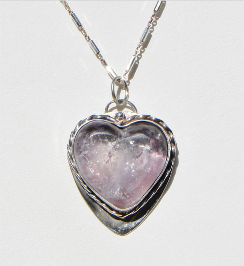 amethyst heart shaped pendant