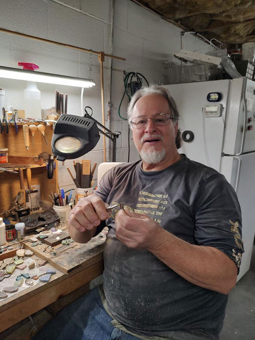 jim at jewel bench pic